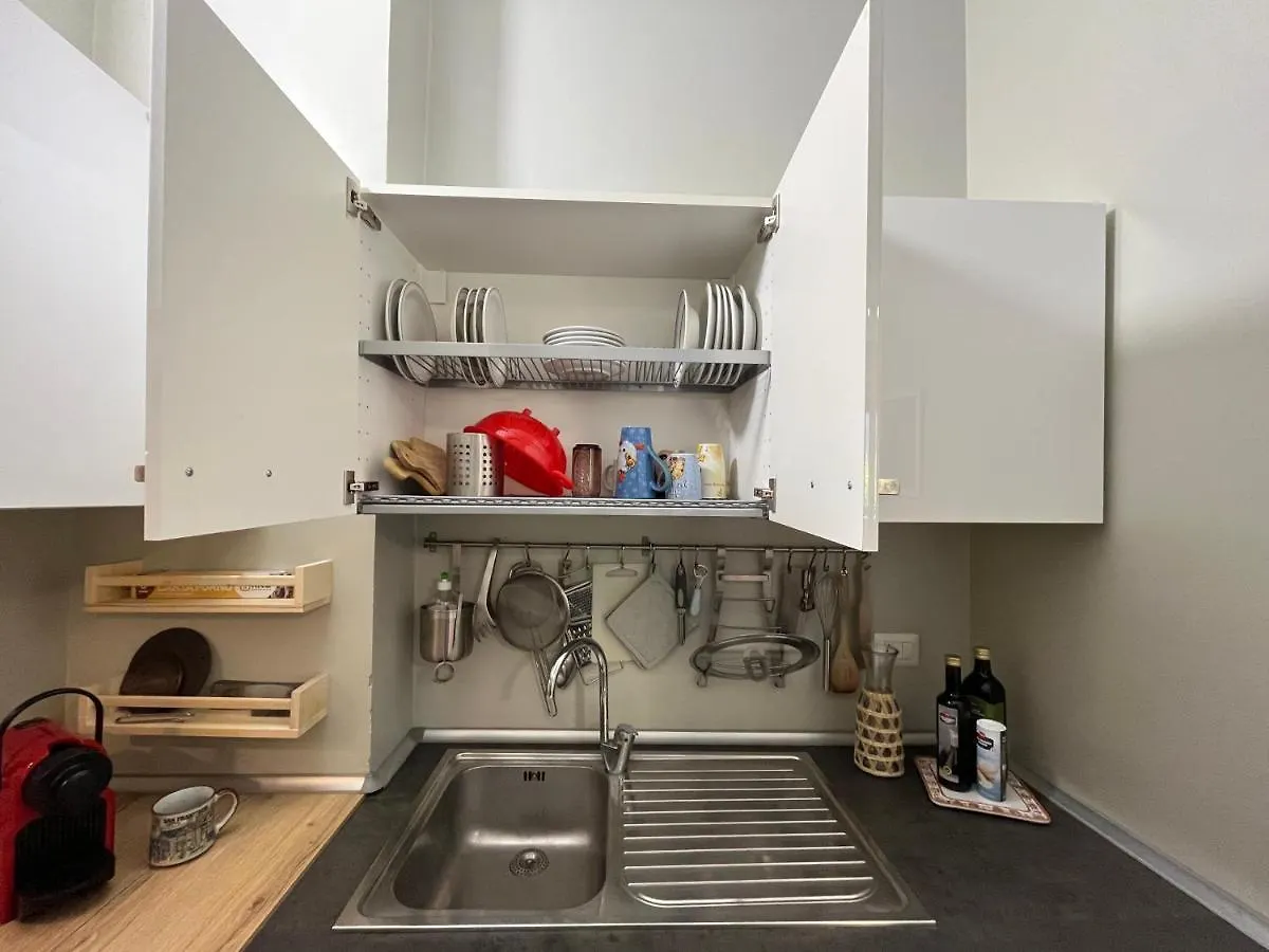 Giusti Flat - Next To Cimitero Monumentale Castello Sforzesco Apartment Milan 0*,