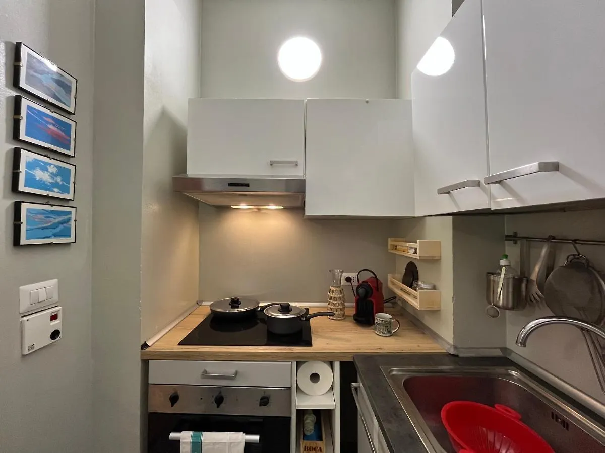 Giusti Flat - Next To Cimitero Monumentale Castello Sforzesco Apartment Milan Italy